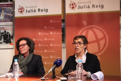 L'autora de l'estudi, Magda Mata, i la presidenta de la Fundaci&oacute; Juli&agrave; Reig, D&eacute;borah Ribas presenten el treball